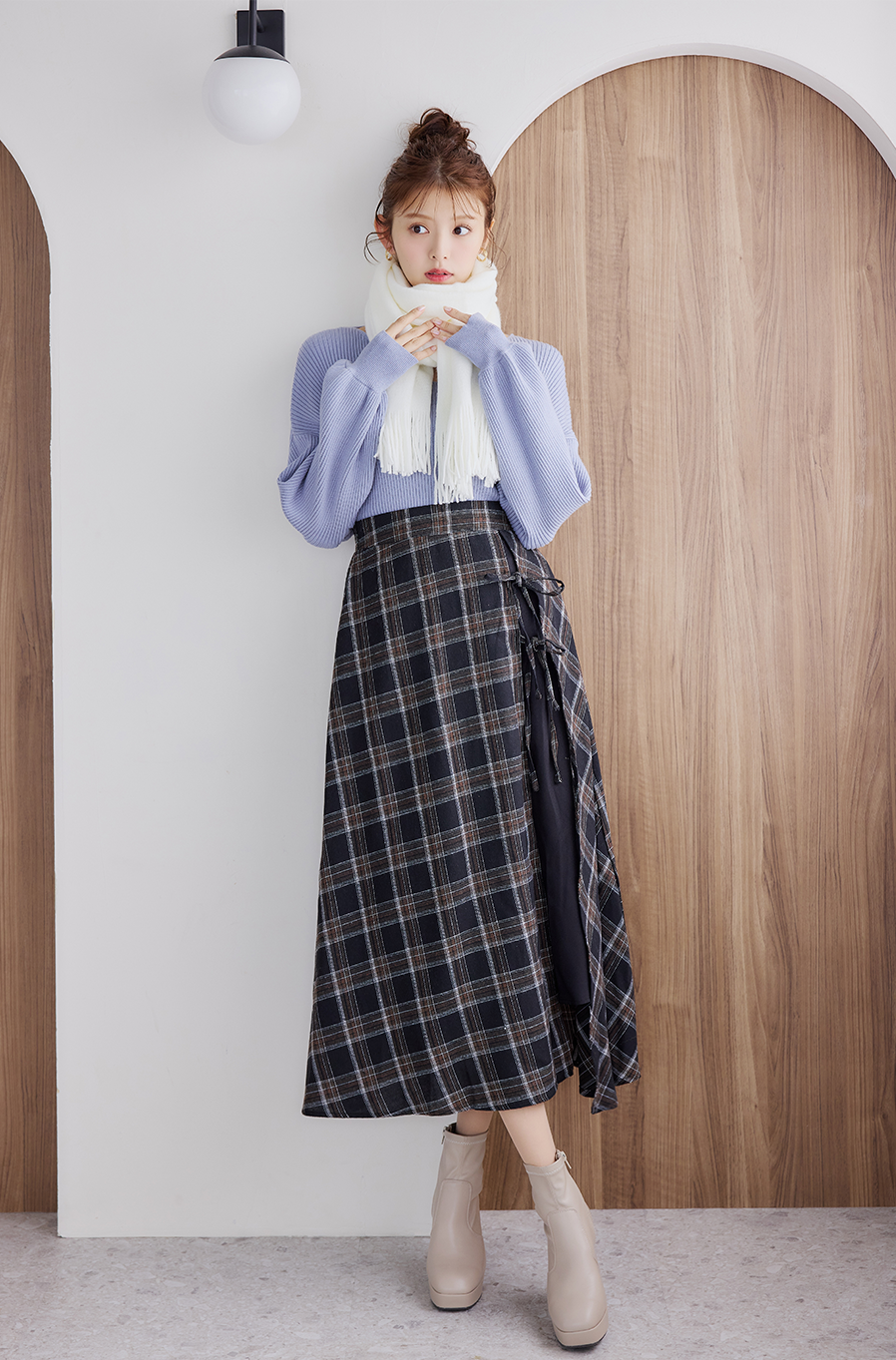 鈴木ゆうかが着こなす2024AWトレンドキーワードアイテム｜【公式